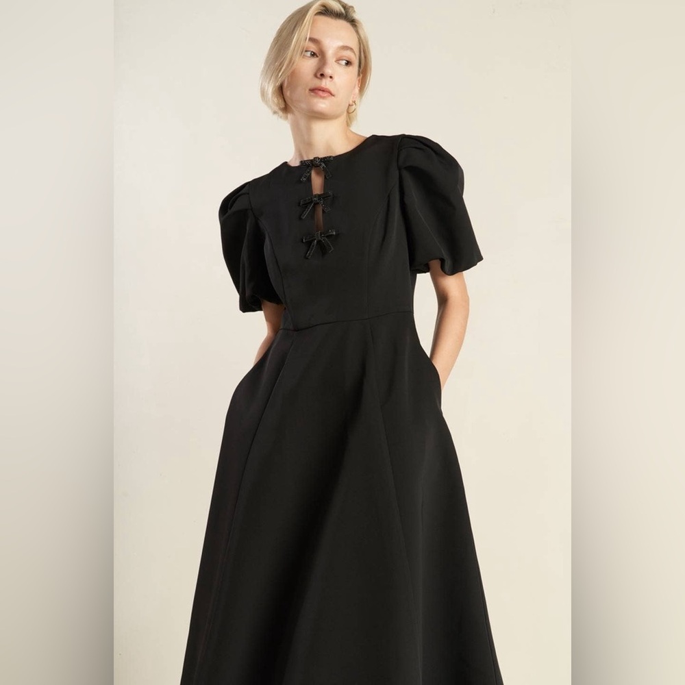 Elegant Black Bow Midi Dresss